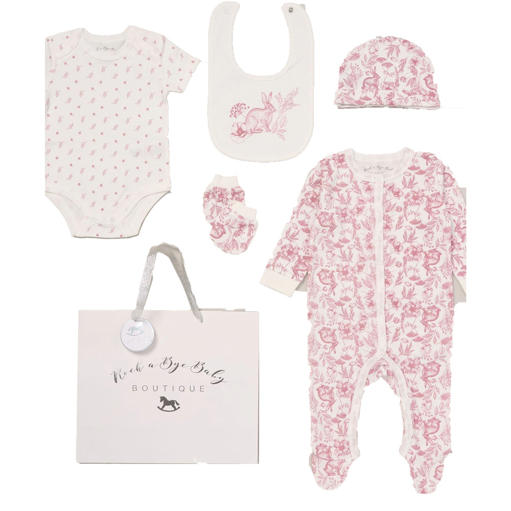 روكا باي بيبي بوتيك - طقم الولادة الأنيق مكون 5 قطع  لحديثي الولادة - أبيض - بطبعة الزهور
